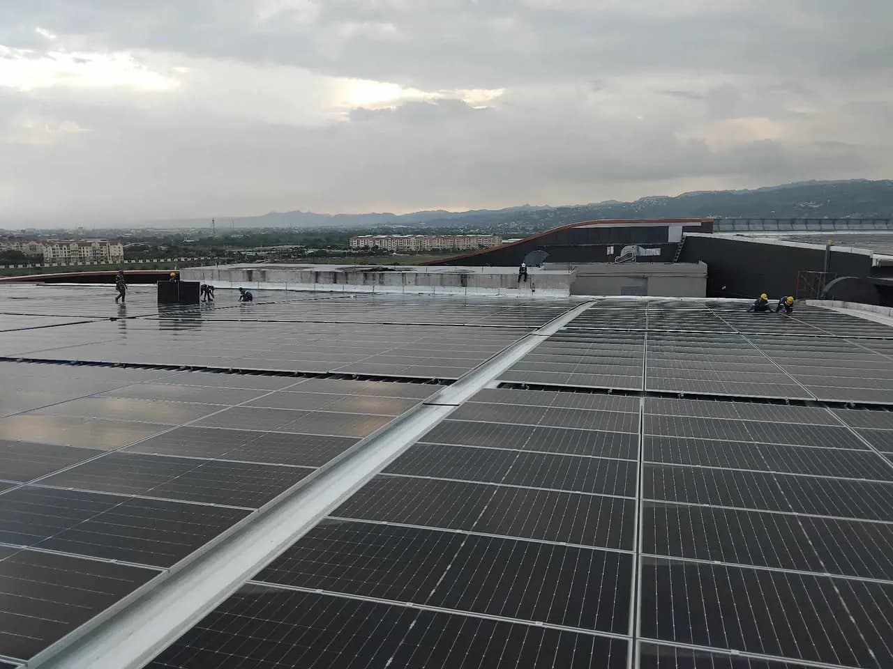 1.4 MWp Rooftop Solar – Resort, Cebu City, Cebu — site photo